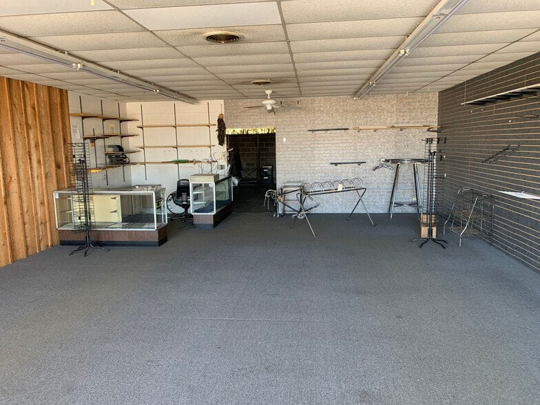 More Photos Of 5804-5814 NW 63rd St, Oklahoma City Unknown For Lease