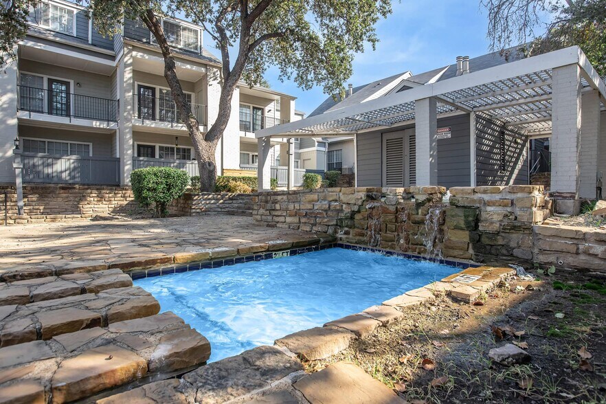 More Photos Of 11620 Audelia Rd, Dallas Apartments For Sale