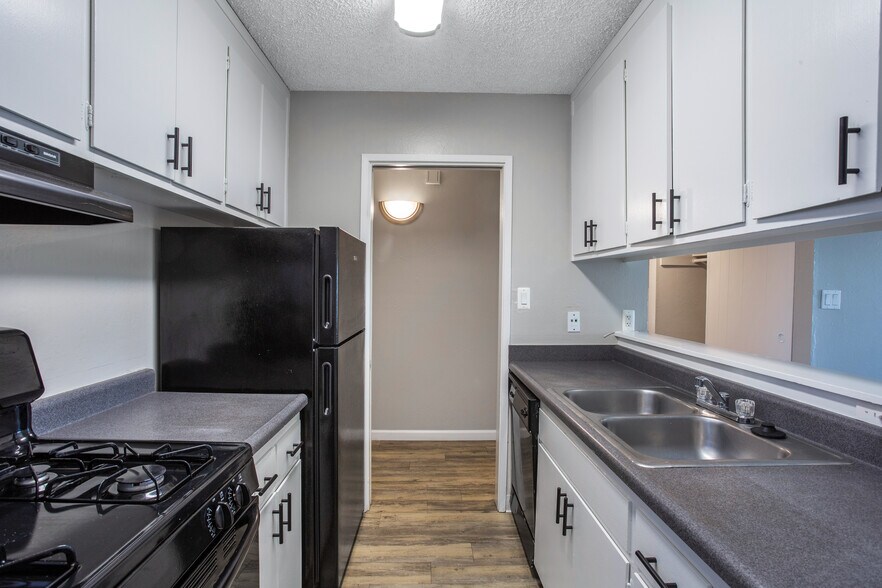 More Photos Of 201 Avian Dr, Vallejo Apartments For Sale