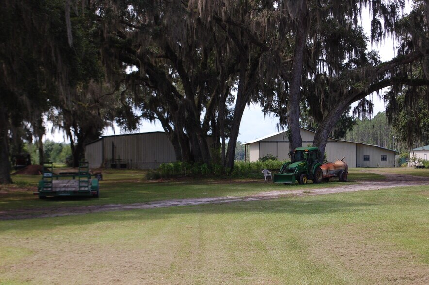 More Photos Of 18811 SE 243rd St, Hawthorne Specialty For Sale