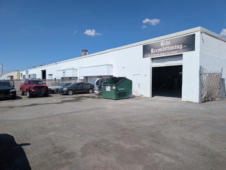 More Photos Of 5947-5951 S 300 W, Salt Lake City Service For Lease