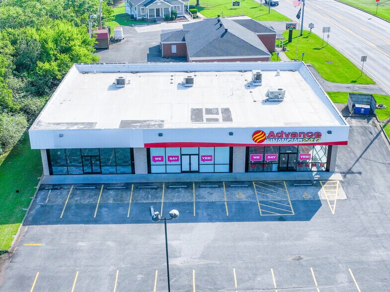 More Photos Of 1009 Huntsville Hwy hwy, Fayetteville General Retail For Lease