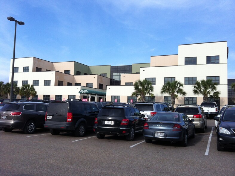 Primary Photo Of 7121 S Padre Island Dr, Corpus Christi Medical For Lease