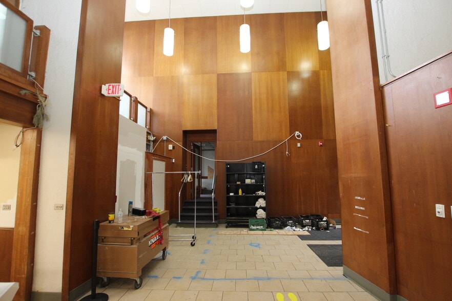 More Photos Of 210 Main St, Danbury Bank For Sale