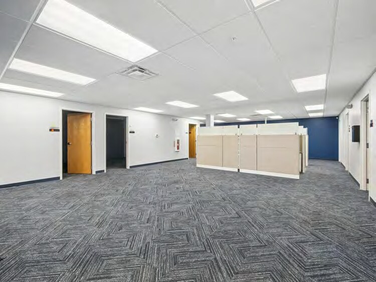 More Photos Of 1717-4189 Arlingate Ln, Columbus Light Distribution For Lease