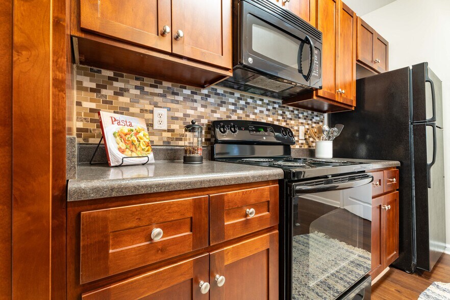 More Photos Of 1001 Hayes Ln, Holly Springs Apartments For Lease