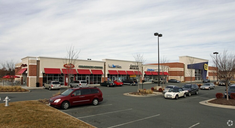 More Photos Of 7290-7297 Battle Hill Dr, Mechanicsville Storefront For Lease