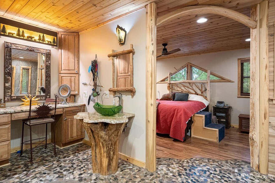 More Photos Of 505 E Bass Woods Ln, Gwinn Specialty For Sale