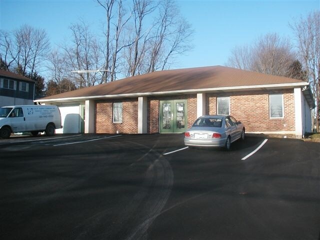 More Photos Of 1571 Horseshoe Pike, Glenmoore Office For Sale