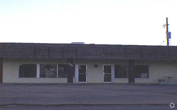 Primary Photo Of 10200 W 26th Ave, Lakewood Freestanding For Lease