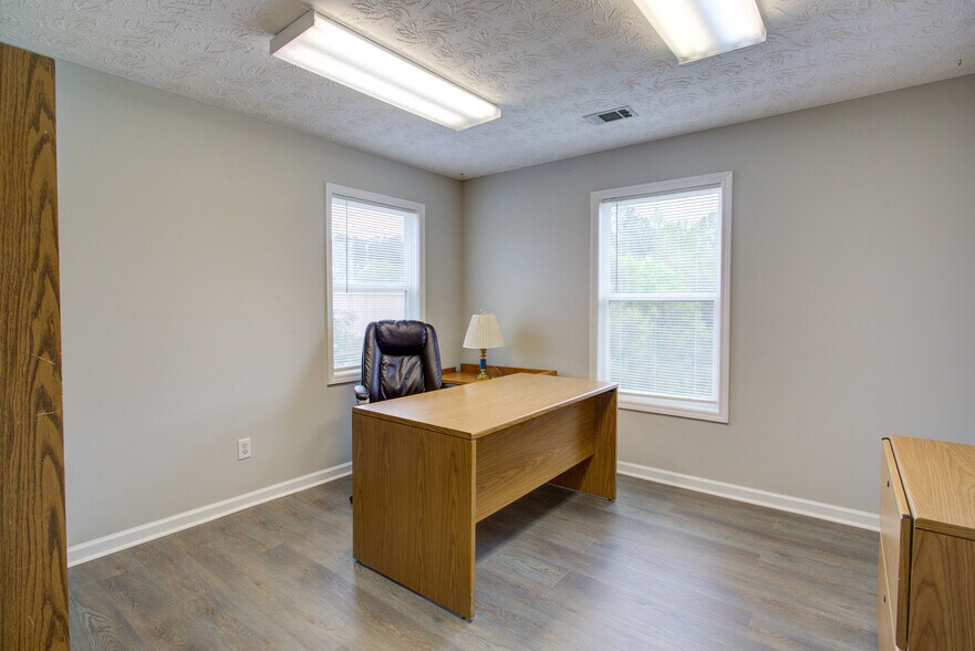 More Photos Of 3250 Keith Bridge Rd, Cumming Medical For Lease