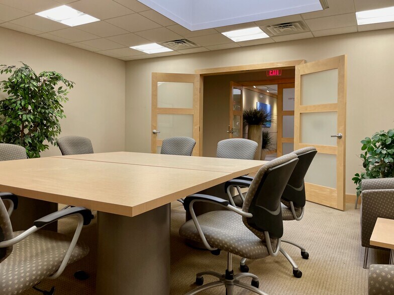 More Photos Of 90 Grove St, Ridgefield Medical For Sale