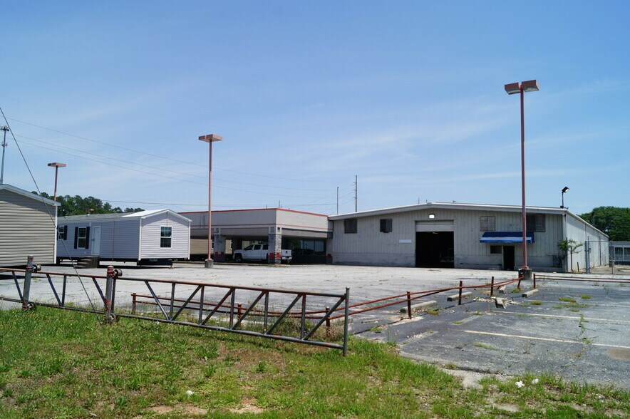 More Photos Of 1886 Gordon Hwy, Augusta Auto Dealership For Lease