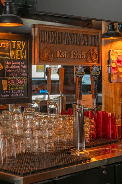 More Photos Of 3449 Swan Valley hwy, Irwin Bar For Sale