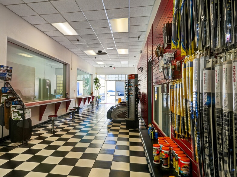 More Photos Of 2480 N Tracy Blvd, Tracy Carwash For Sale