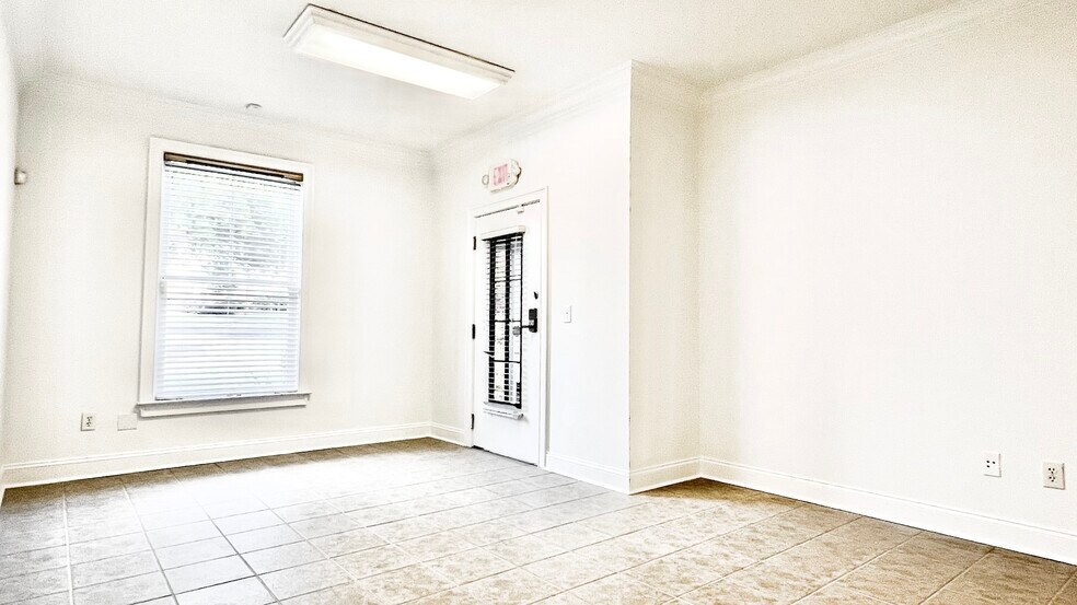 More Photos Of 4080 McGinnis Ferry Rd, Alpharetta Office For Lease