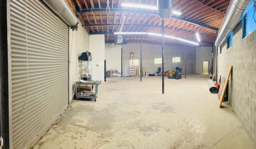 More Photos Of 14732 Lull St, Van Nuys Warehouse For Sale