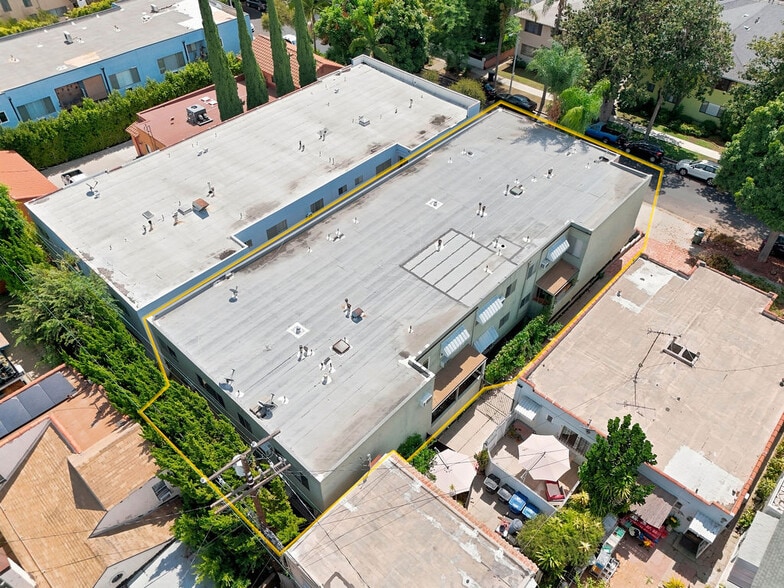 More Photos Of 7631 Norton Ave, West Hollywood Apartments For Sale