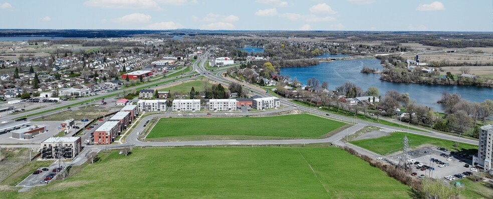 More Photos Of 24 Rue René-Vachon, Salaberry-de-valleyfield Land For Sale