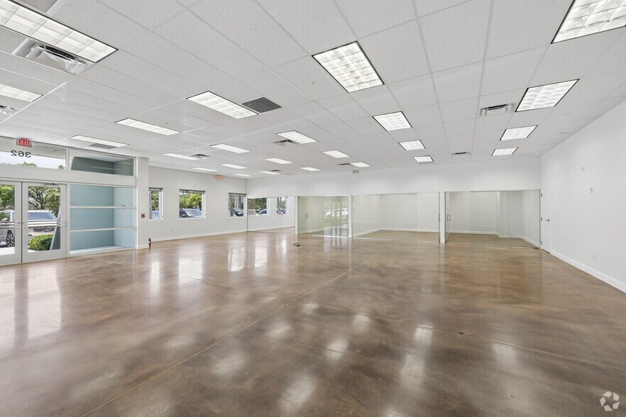 More Photos Of 600 Hillsboro Technology Dr, Deerfield Beach Unknown For Lease