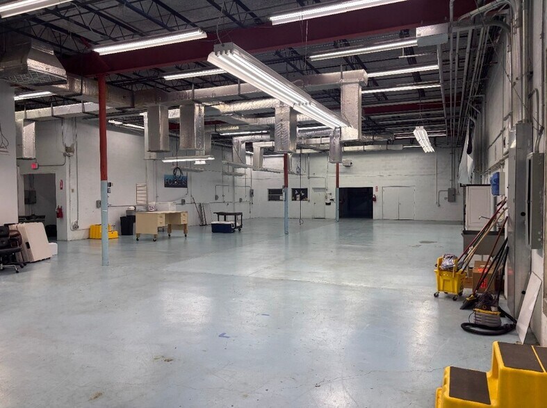 More Photos Of 6299 NW 27th Way, Fort Lauderdale Warehouse For Sale