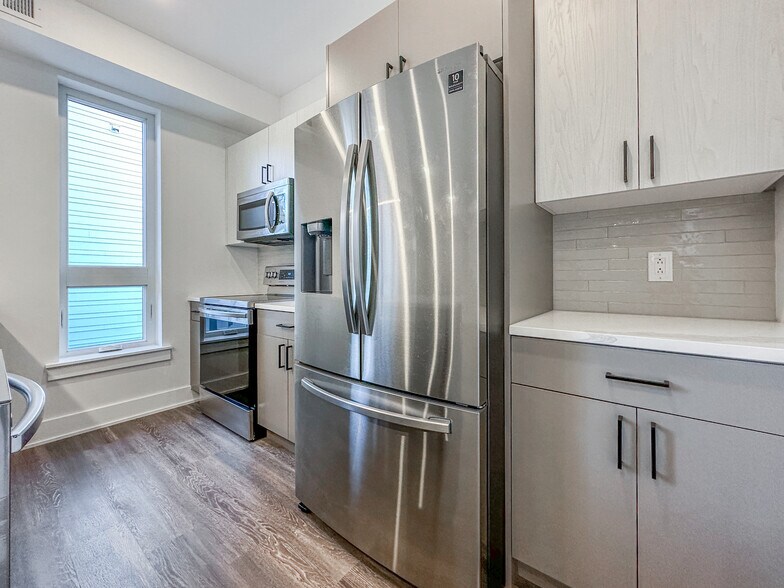 More Photos Of 1723 Ridge Ave, Philadelphia Apartments For Sale