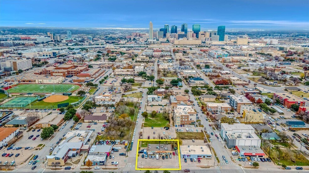 More Photos Of 950 W Rosedale St, Fort Worth Freestanding For Sale