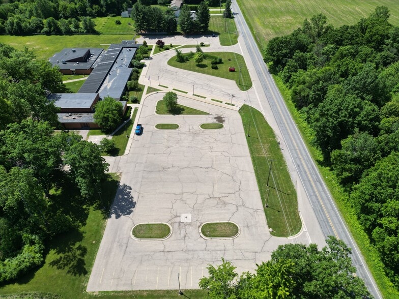 More Photos Of 11218 N Linden Rd, Clio Schools For Sale