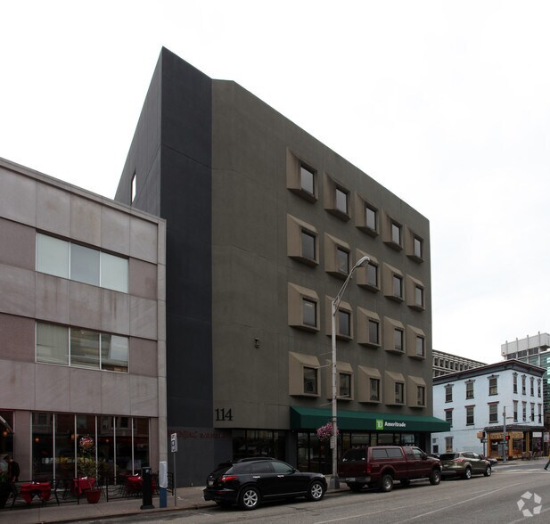 More Photos Of 108-114 N 2nd St, Harrisburg Office Residential For Lease