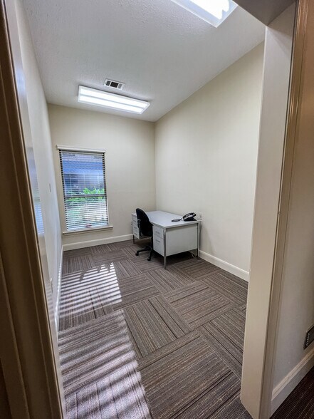 More Photos Of 105 Beau Chene Blvd, Mandeville Office For Lease