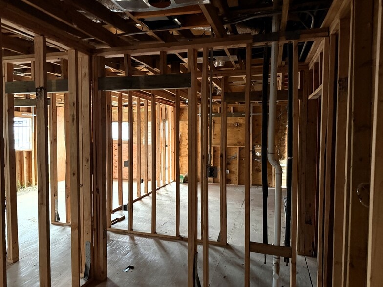 More Photos Of 1005 Hogan St, Houston Storefront Retail Office For Sale