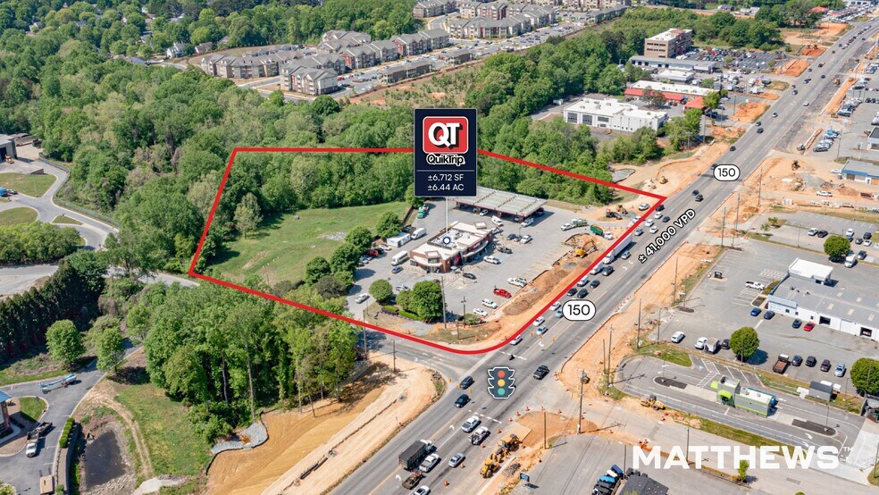 More Photos Of 161 W Plaza Dr, Mooresville Service Station For Sale