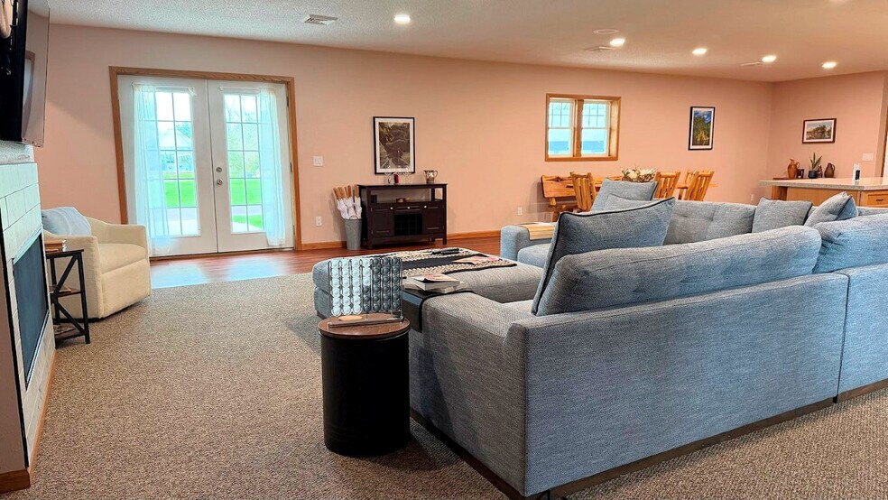 More Photos Of 3884 S Gillette Dr, Wisconsin Dells Lodge Meeting Hall For Sale