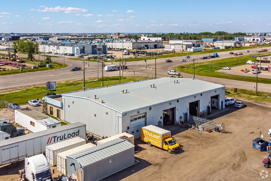More Photos Of 2001 8th St, Nisku Warehouse For Sale