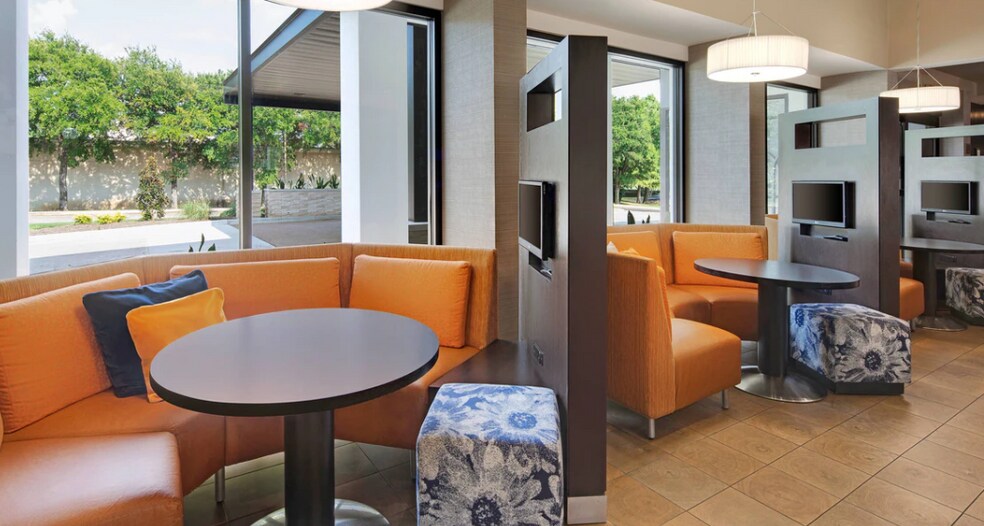 More Photos Of 4165 Proton Dr, Addison Hotel For Sale