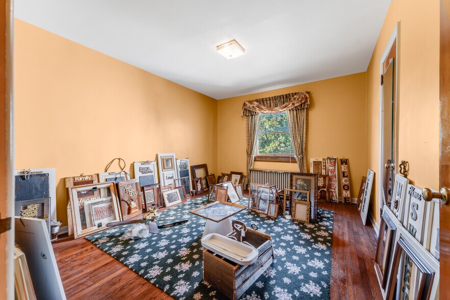 More Photos Of 1266 National Pike, Hopwood Apartments For Sale