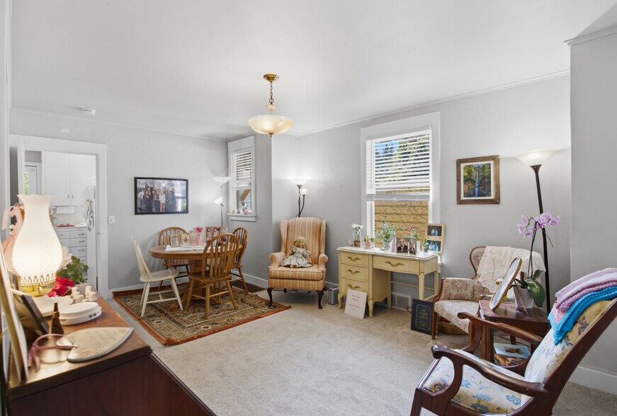 More Photos Of 308 High St, Oregon City Multifamily For Sale