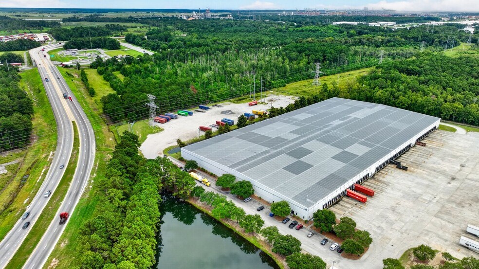 More Photos Of 235 Jimmy Deloach Pky, Savannah Distribution For Lease