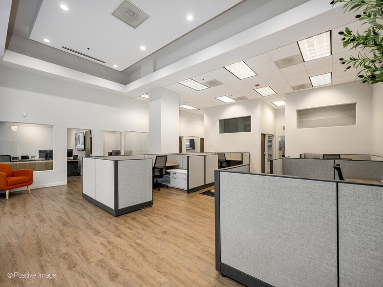 More Photos Of 435 W Erie St, Chicago Apartments For Sale