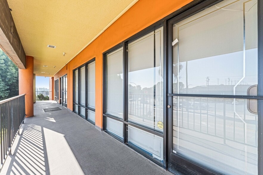 More Photos Of 1455 Monterey Pass Rd, Monterey Park Office Residential For Sale