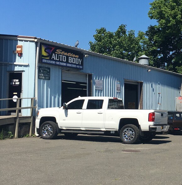 More Photos Of 101 Main St, Port Jefferson Office For Lease