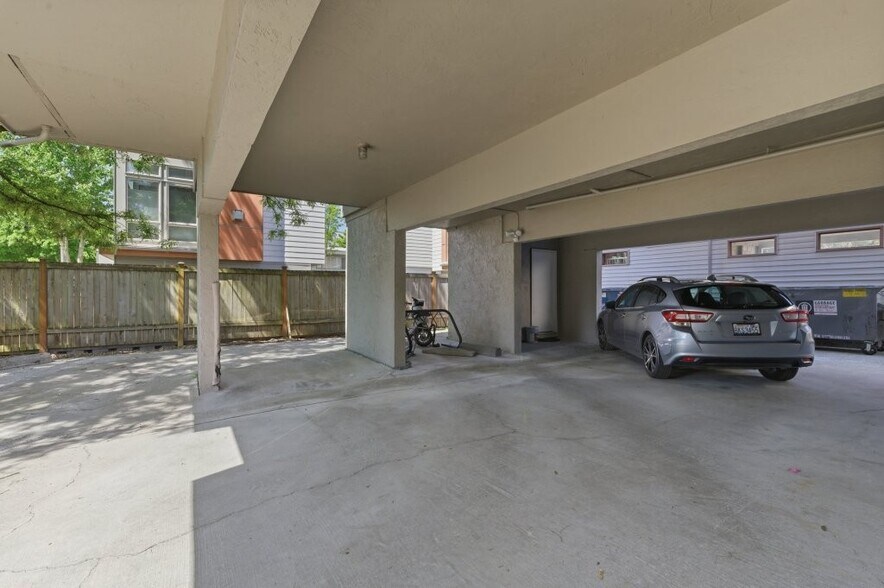 More Photos Of 1700 64th St NW, Seattle Apartments For Sale