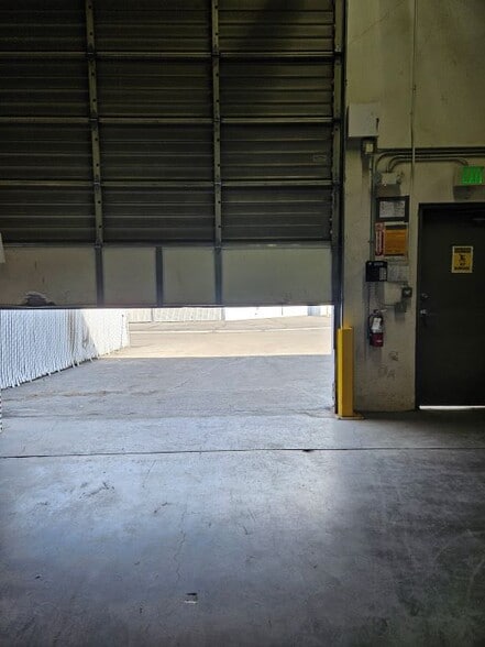 More Photos Of 966 Greg St, Sparks Warehouse For Lease