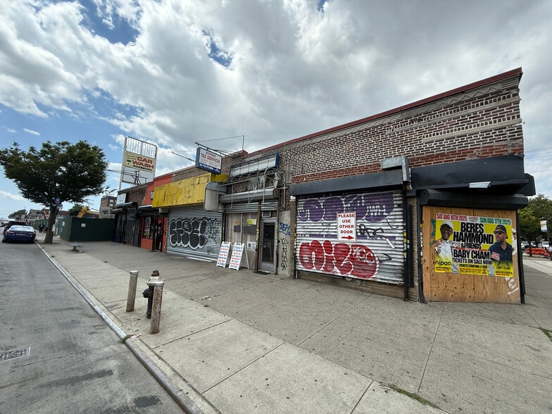 More Photos Of 746 Utica Ave, Brooklyn Storefront For Lease