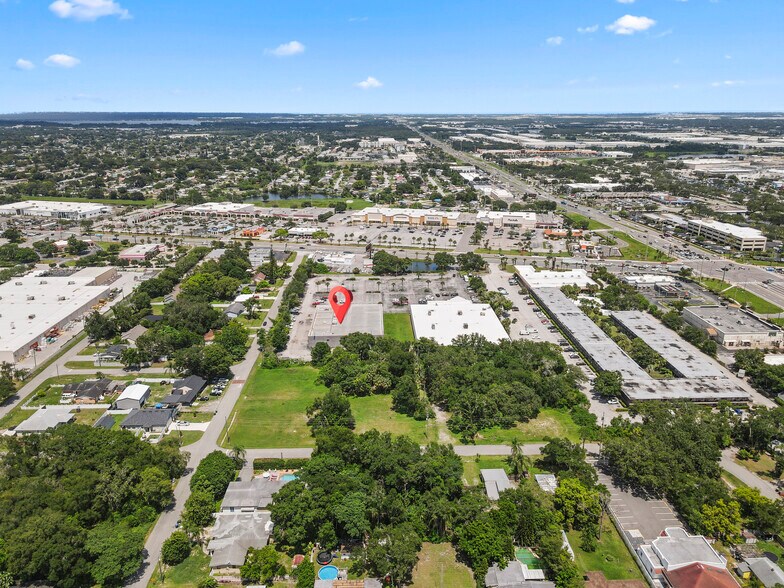 More Photos Of 7750 S Orange Blossom Trl, Orlando Storefront For Sale