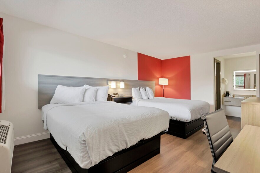 More Photos Of 22115 Brookpark Rd, Cleveland Hotel For Sale