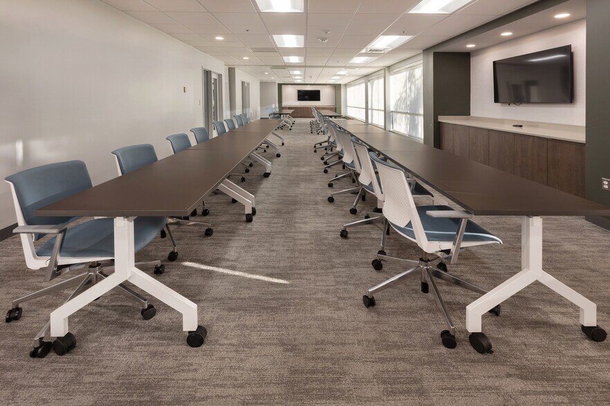 More Photos Of 4 N Park Dr, Hunt Valley Unknown For Lease