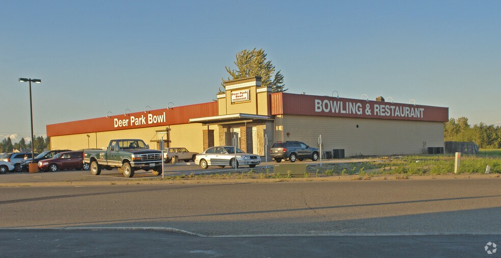 More Photos Of 125 E J St, Deer Park Warehouse For Lease