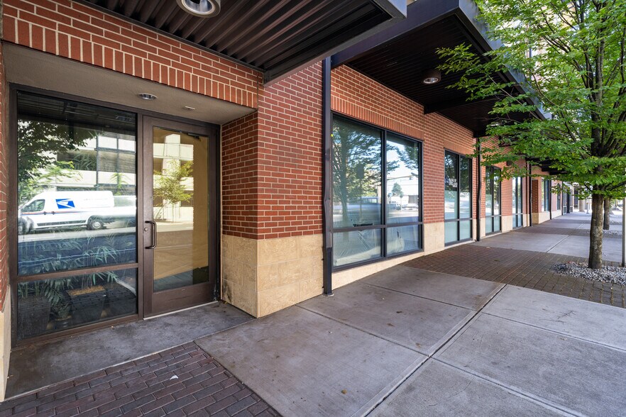 More Photos Of 305 E Mill Plain Blvd, Vancouver Apartments For Lease