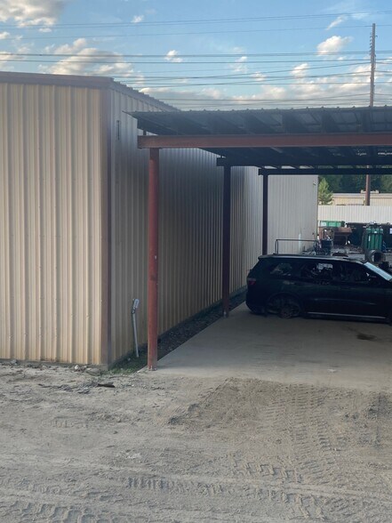 More Photos Of 230 Royle Rd, Ladson Auto Salvage Facility For Sale